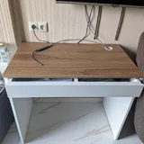 Письменный стол, стул Ikea Markus 1