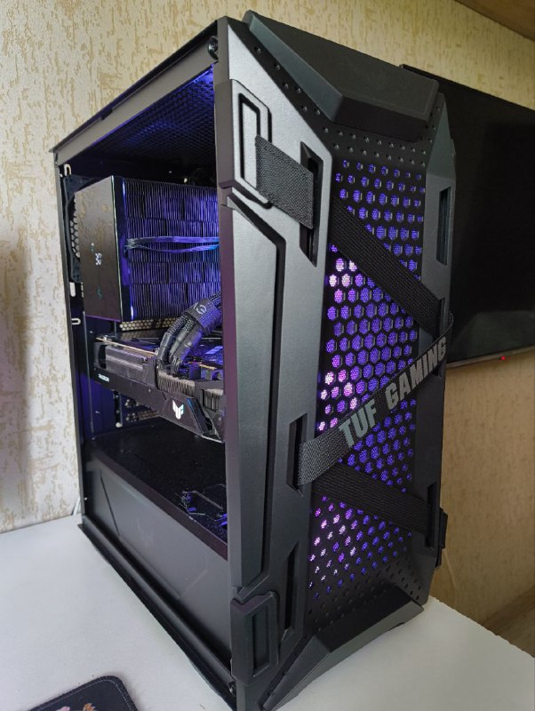 Asus Tuf Gaming PC with i5 13500, 32GB RAM 4
