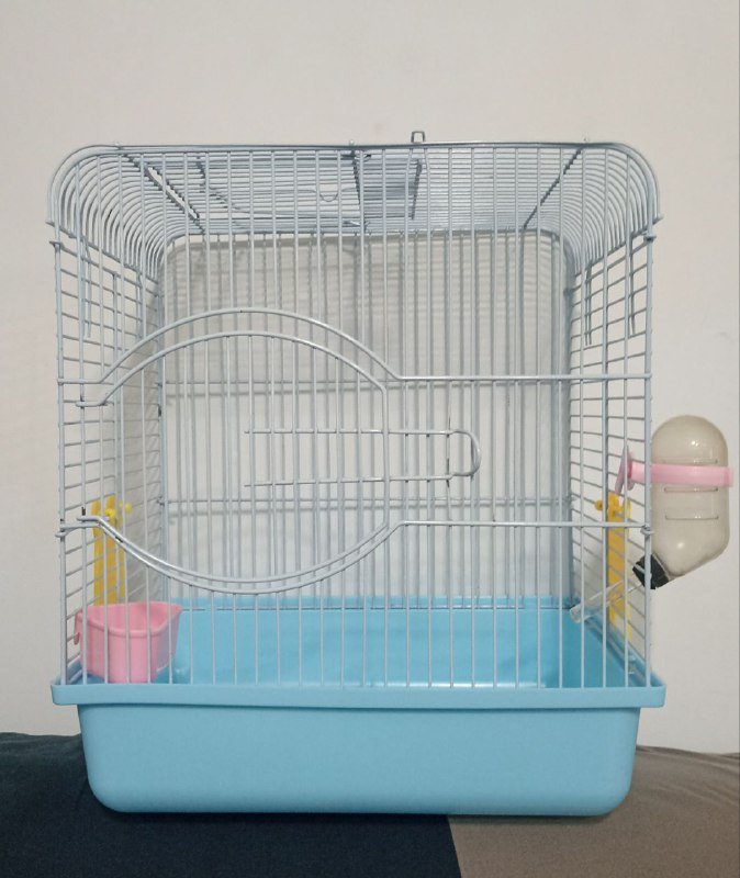 Клетка с поилкой и кормушкой для грызуна