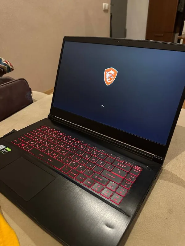 MSI GF63 игровой ноутбук 1