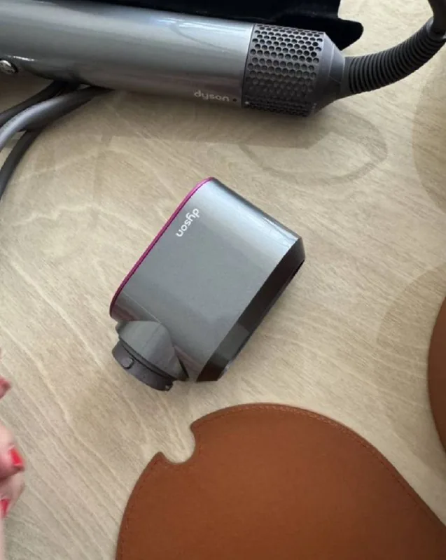 Фен-стайлер Dyson 6