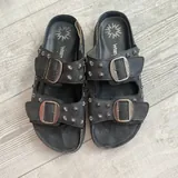 Шлепки Wrangler 1