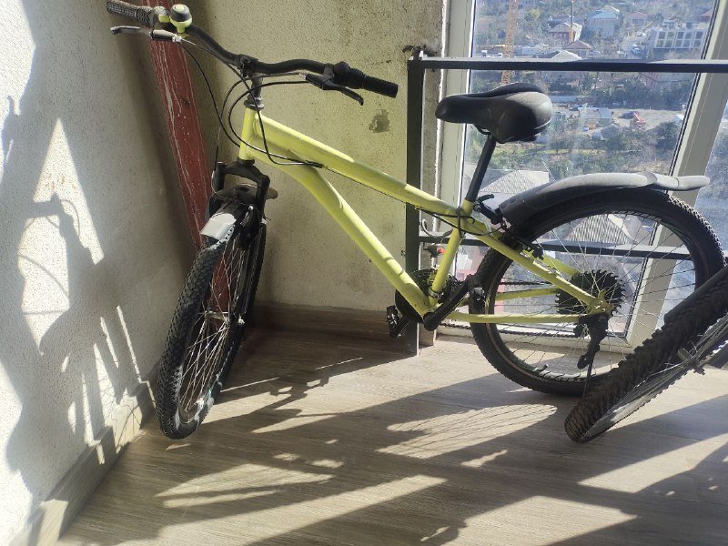 велосипед с корзиной, фонарями, тросиком 1