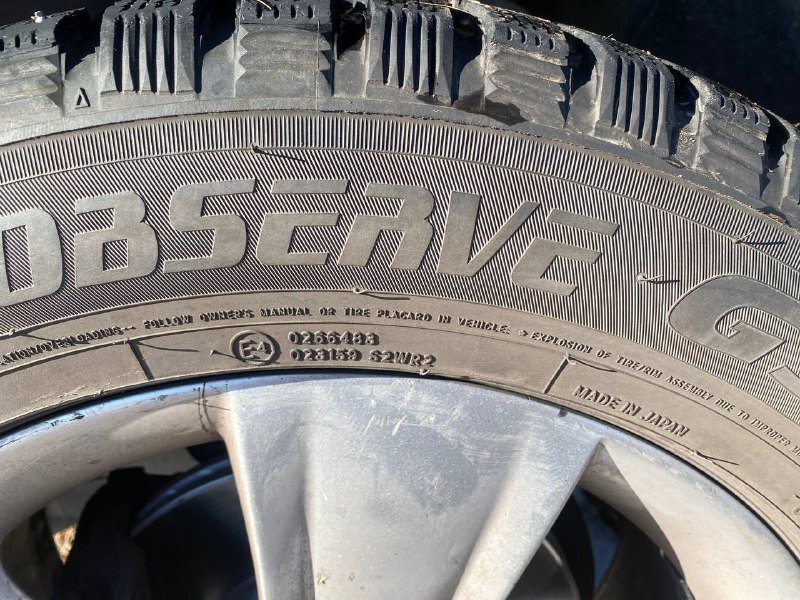 Зимняя шипованная резина TOYO Observe G3 Ice 225/60 R17 4 шт 2