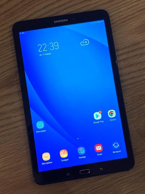 Samsung планшет, Nintendo Switch, Samsung Galaxy Z Fold6 телефон, WD Elements, Anycubic 3D-принтер, SteelSeries клавиатура