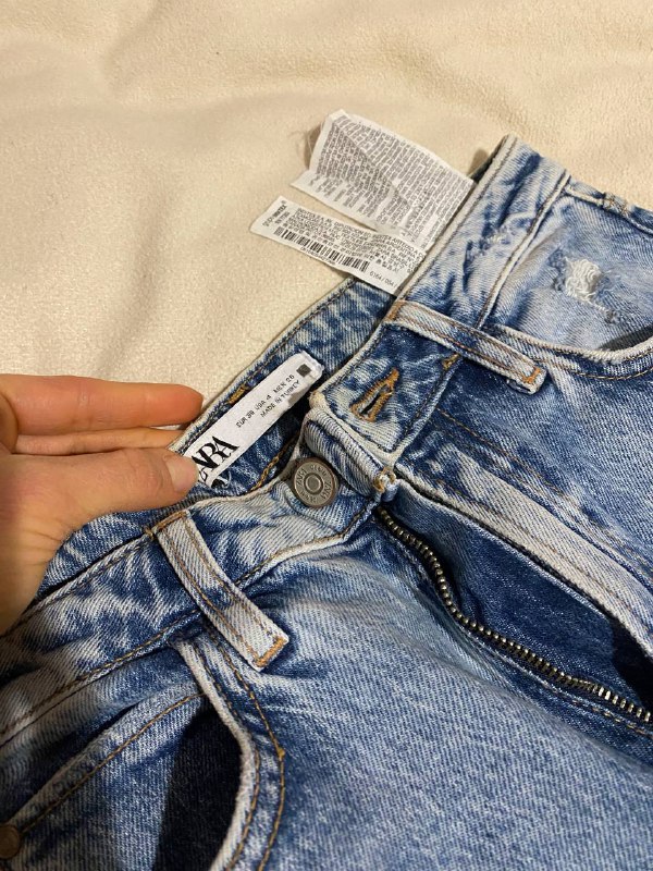 Джинсы Zara, Джинсы Ostin, Джинсы Mango, Брюки Massimo Dutti, Леггинсы Zara