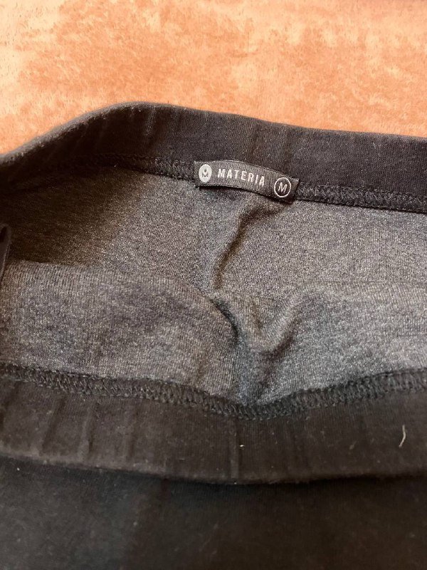 Юбка карандаш Materia, размер М 4