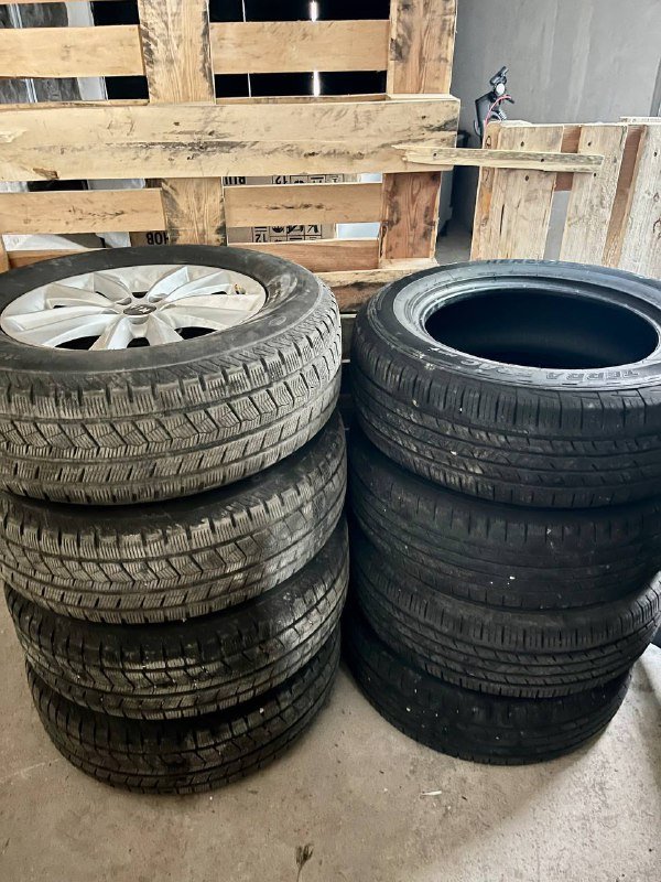 Зимние и летние шины 245/65/17, 225/60/17 (8 штук) на продажу 4