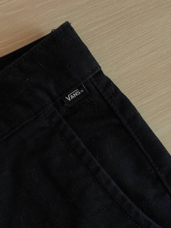 Джинсы Levi’s 501, брюки Vans Authentic Chino 7