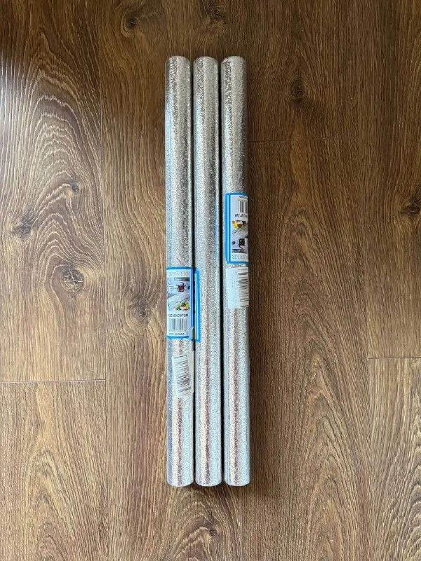 Самоклеящаяся фольгированная плёнка 60×300 см, 3 рулона 1