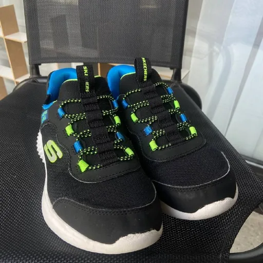 Кроссовки Skechers 35 EU, 22 см