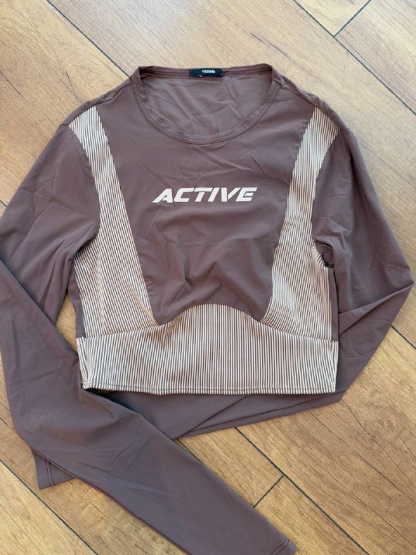 Топ, шорты, спортивный топ Active, кофта, джинсы, босоножки, туфли 2