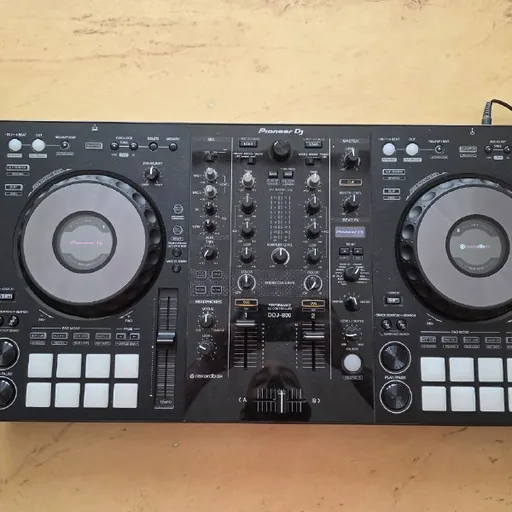 DJ-контроллер Pioneer DDJ-800