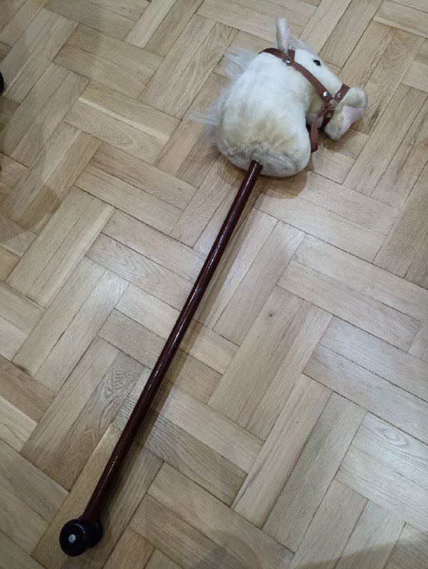 Лошадка на палке для хоббихорсинга со звуком