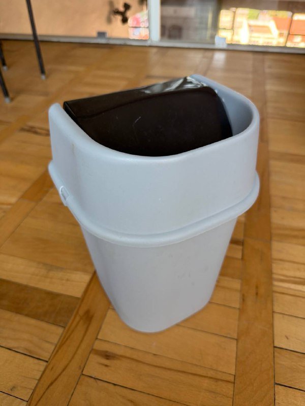 Мусорное ведро пластиковое 10 л