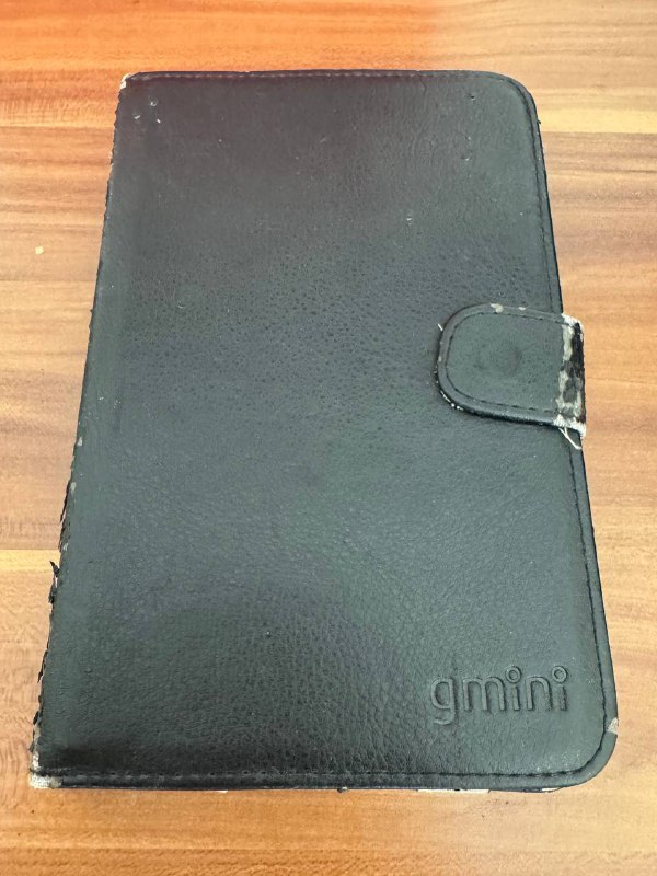 Электронная книга с дисплеем e-ink, чехол, провод