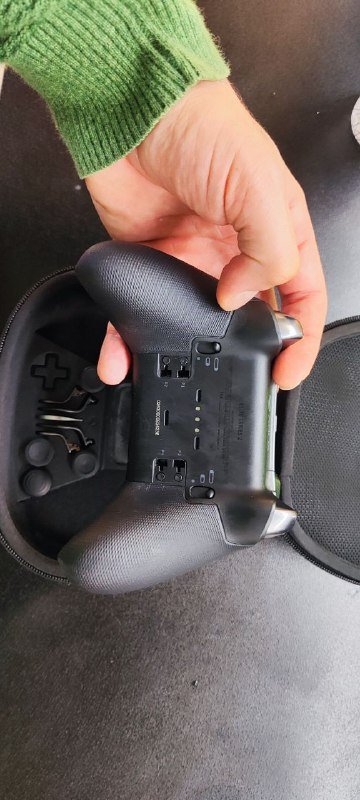 Xbox Elite Controller Series 2 2