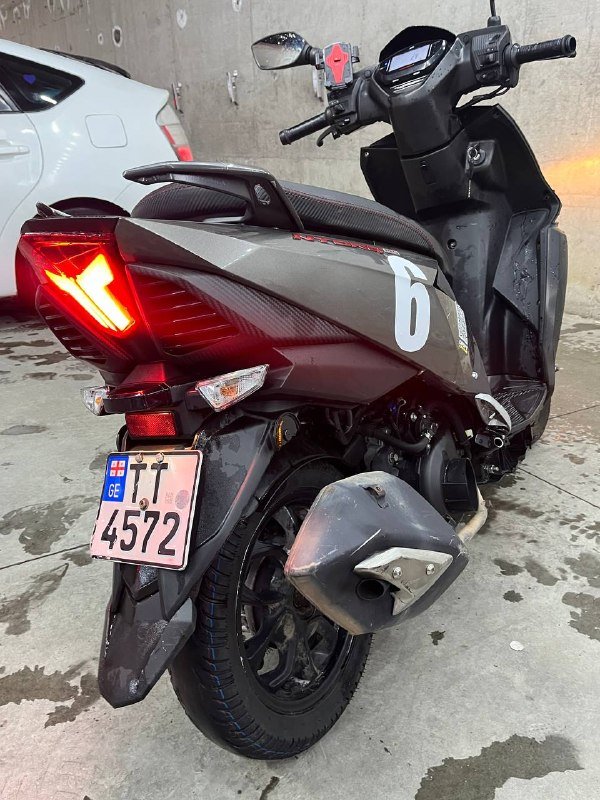 TVS NTORQ 125 4