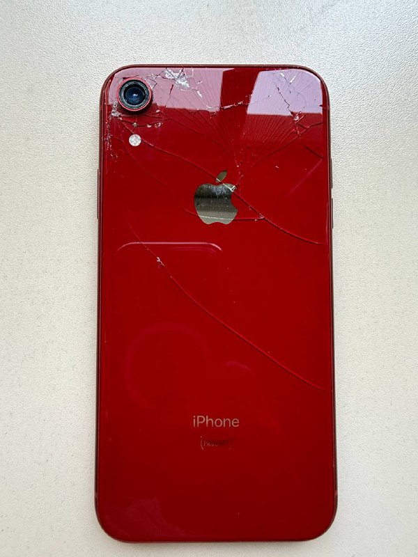 iPhone XR 128 GB красный 2