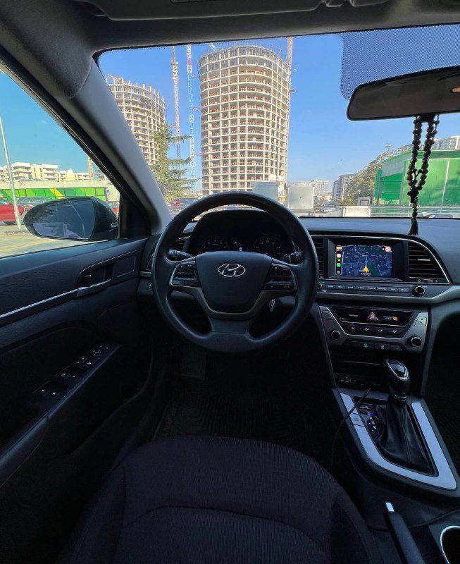 Hyundai Elantra SEL 2018 6