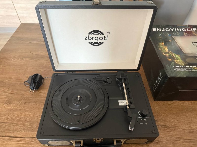Виниловый проигрыватель ZDK Zbrqotl KD-3050BL