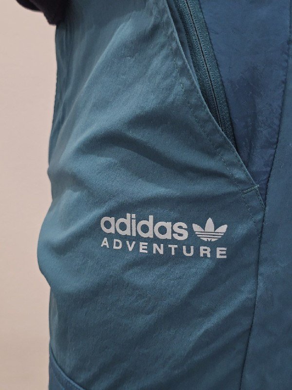 Мужские спортивные штаны adidas, размер M