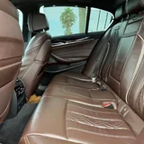 BMW 530i xDrive G30 9