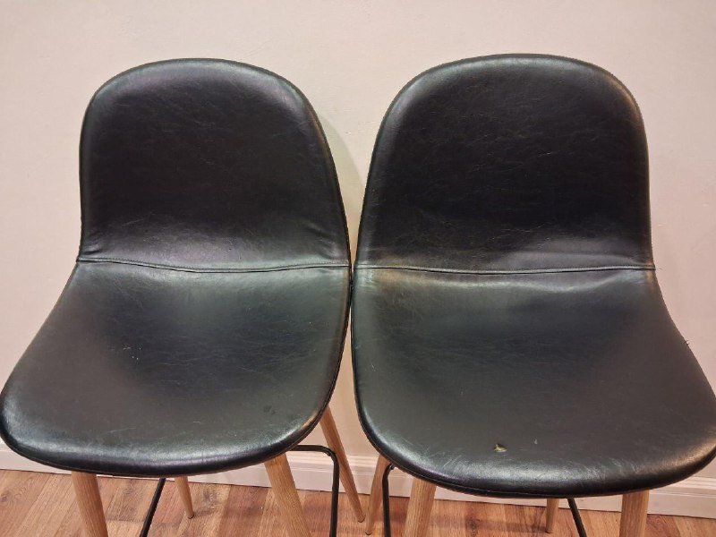 Стол и 2 стула на высоких ножках 3