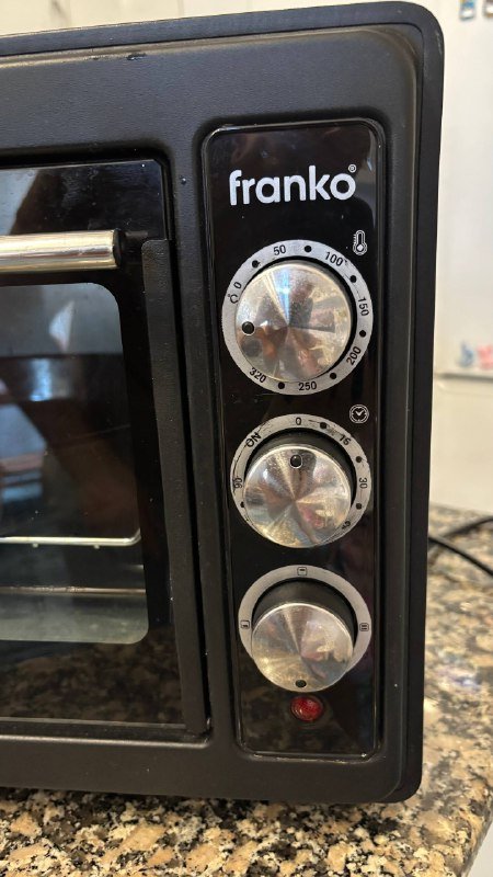 Духовка Franko 5