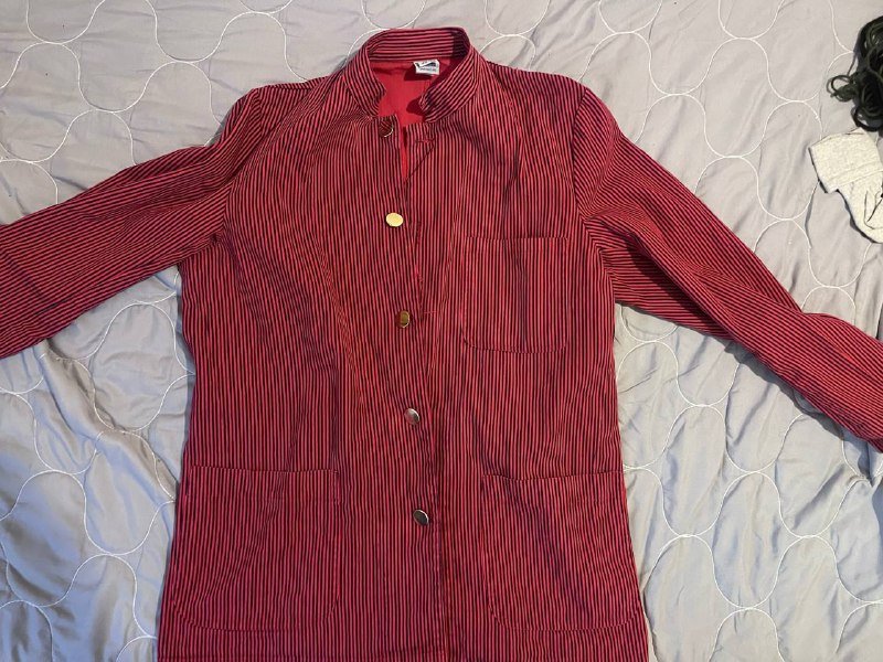 Винтажная голубая рубашка размер М, Синяя рубашка с воротником размер М, Красная кофта размер М, Красная кофта в полоску размер М 4