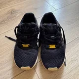 Сандалии Crocs, кроссовки adidas 4