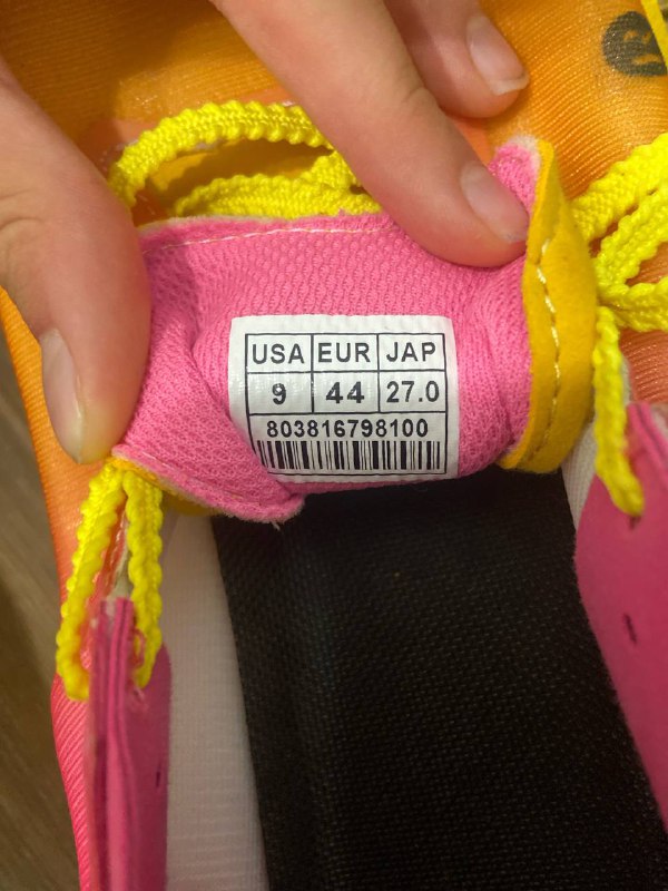 Беговые кроссовки размер 9 US новые 3