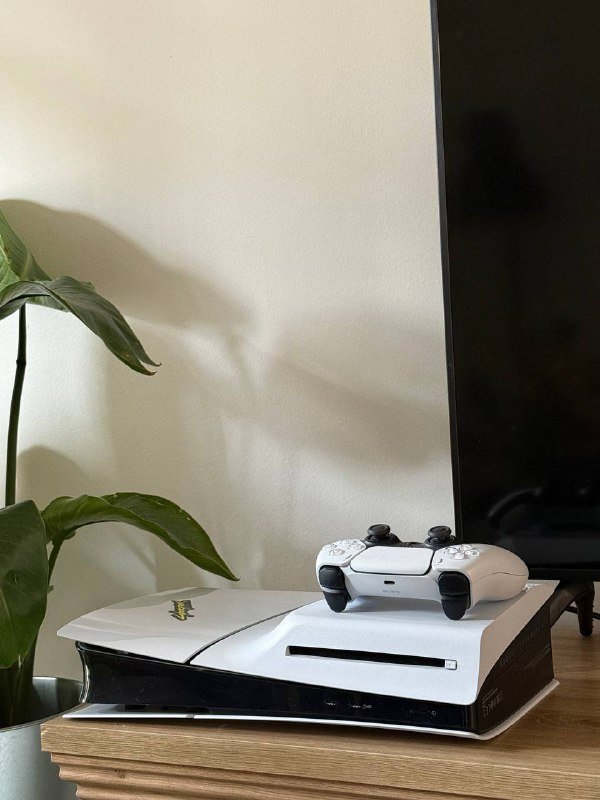 PlayStation 5 Slim с дисководом, 10 игр, контроллер