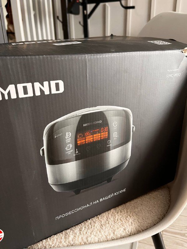 Мультиварка Redmond