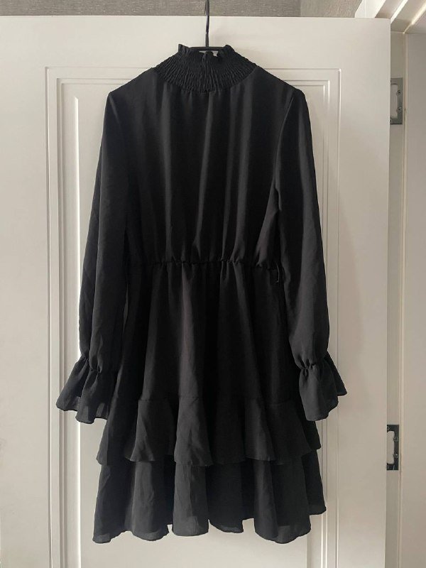 Платье Shein черное, размер S