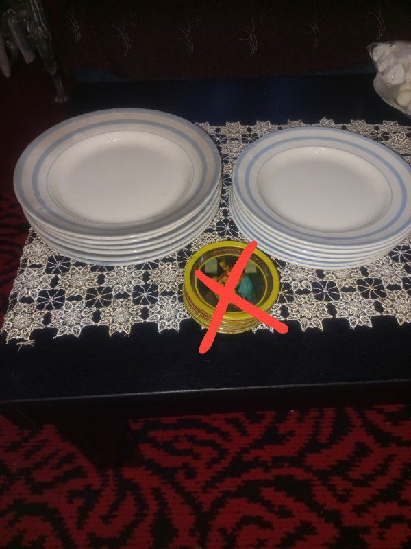 Кухонный набор, тарелки