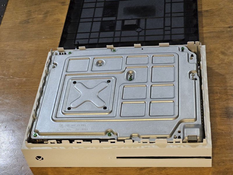 Детали оборудования Xbox для ремонта 2