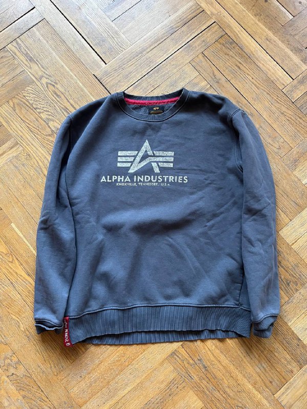 Alpha Industries, Pretty Green, Karl Kani, Weekend Offender, Ben Sherman, Ralph Lauren футболки и свитшоты