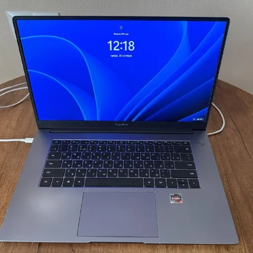 Huawei MateBook D 15 — Ryzen 5 3500U, 8 ГБ, 500 ГБ SSD
