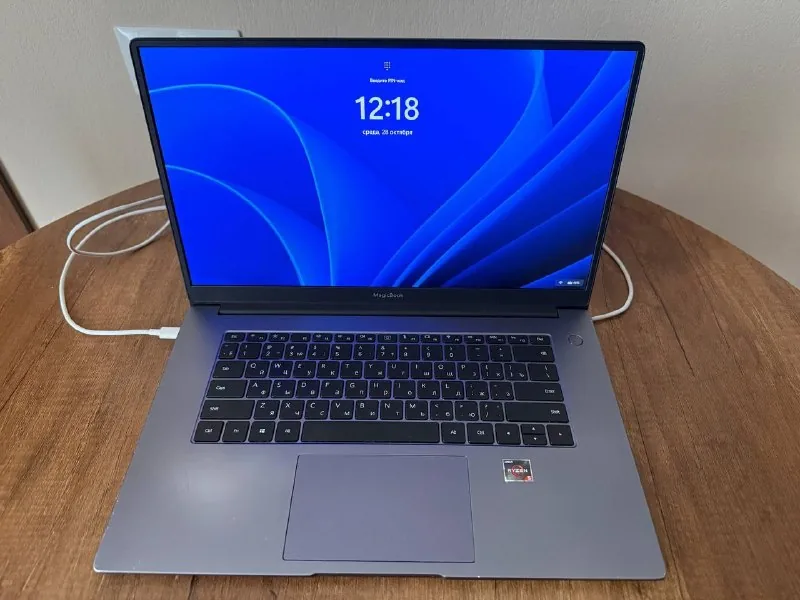 Huawei MateBook D 15 — Ryzen 5 3500U, 8 ГБ, 500 ГБ SSD 1