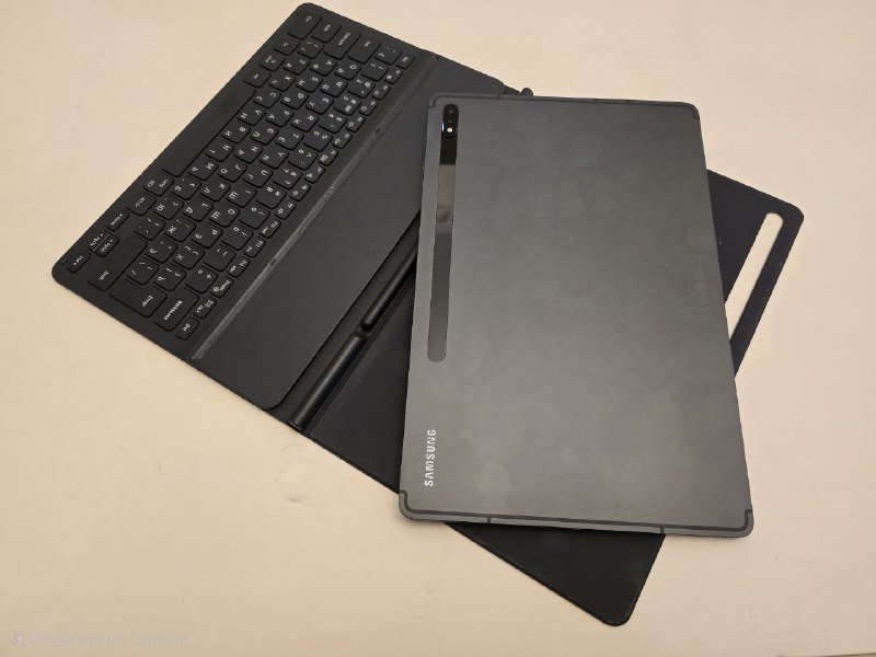 Планшет Samsung Galaxy Tab S8+ 5G 128gb, стилус, чехол-клавиатура 2