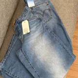 Женские джинсы Levi’s 3