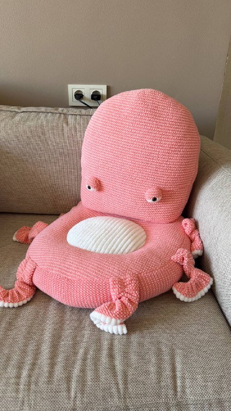 Подушка-осьминог