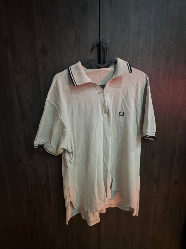 Поло Fred Perry молочного цвета, размер M