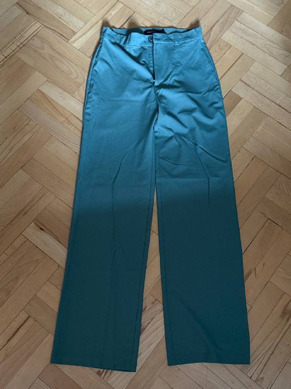 женские брюки белые, серые, зеленые 2