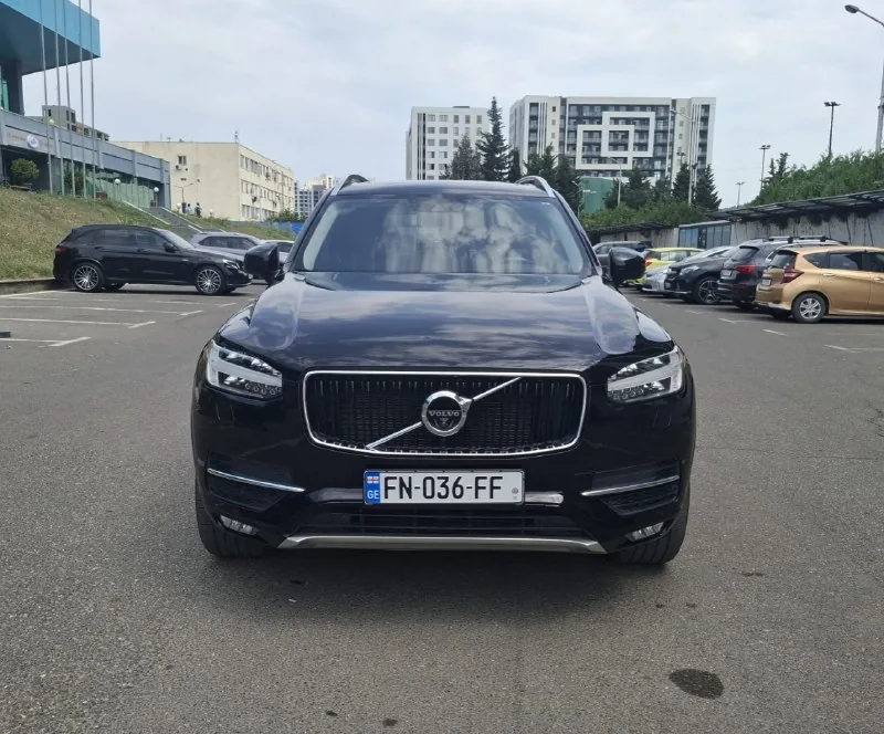 Volvo XC90 Momentum T6 1