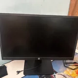 Клавиатура RGB, монитор HP 1
