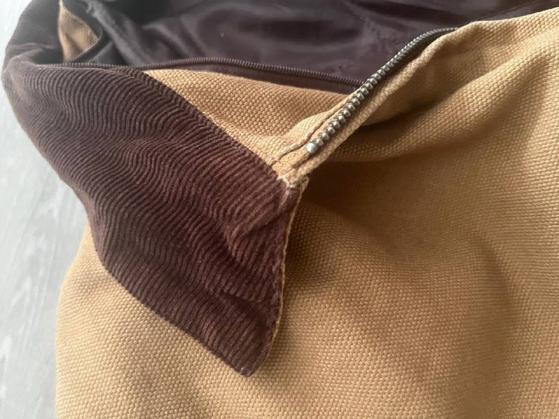 Зимняя мужская куртка с съемным капюшоном 6