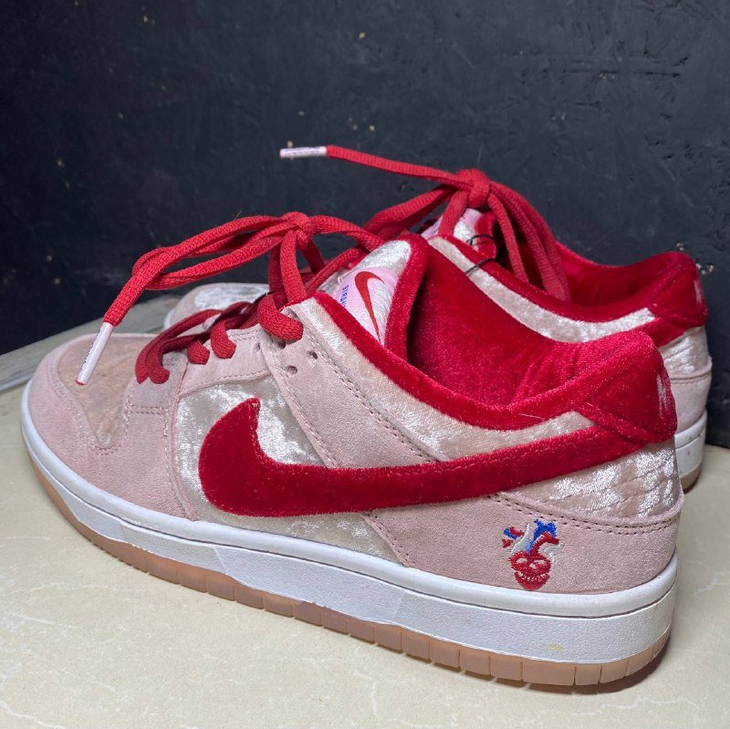 Кроссовки Nike мужские, размер US 7 EUR 40 2