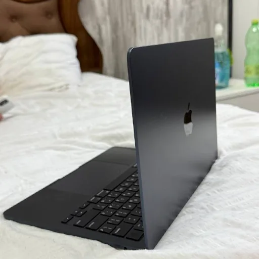 MacBook Air 13 2022